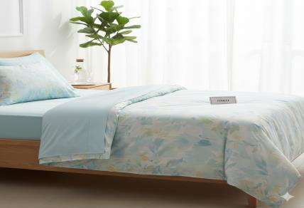 Sợi Tencel: "Vải Sinh Học" Từ Gỗ Bạch Đàn – Nâng Tầm Giấc Ngủ Với Sự Mát Lạnh & Mềm Mại Bền Vững