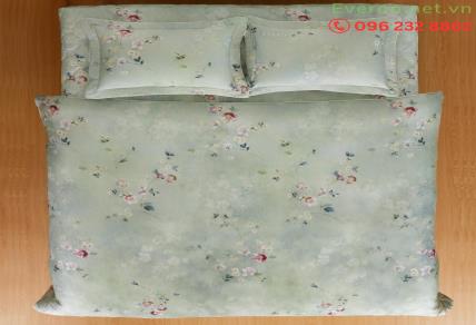 Chọn Bộ Chăn Ga Cho Người Tên Giang: Mềm Mại Như Nước, Khoáng Đạt Chiều Sâu